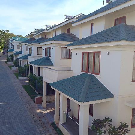 Ayan Villas With Private Pool Сиолим Екстериор снимка