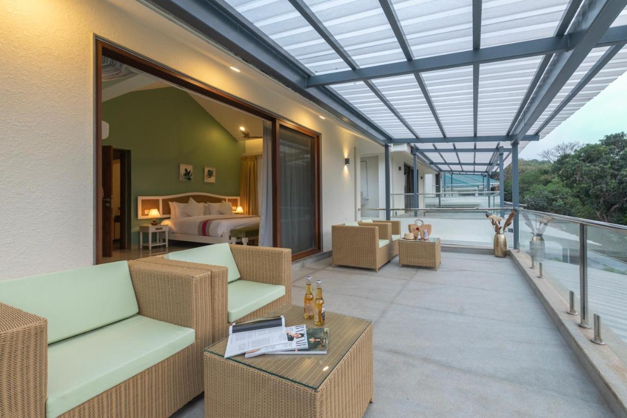 Ayan Villas With Private Pool Сиолим Екстериор снимка
